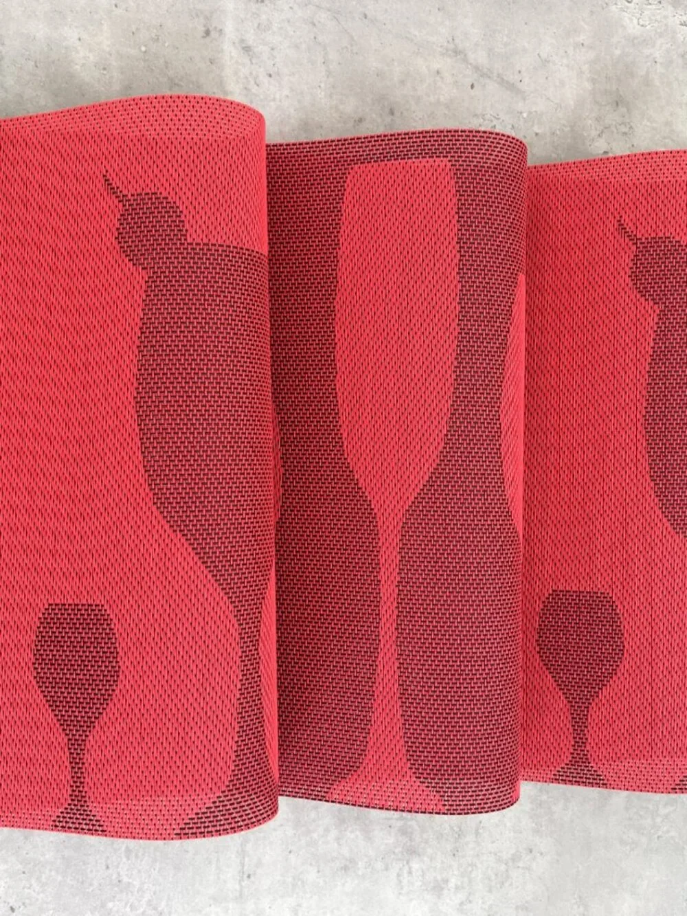 Red Place Mats: Heat-Resistant Kitchen Table Decor (12 x 18) Set of 6pc